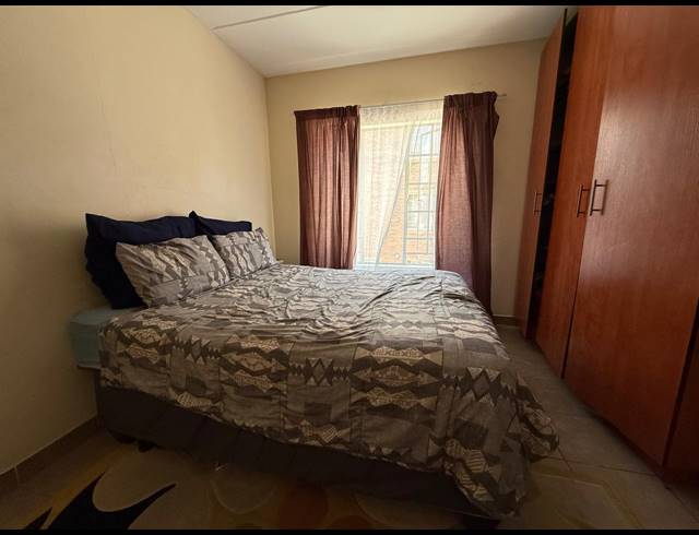 2 BEDROOM APARTMENT FOR SALE IN RUSTENBURG CENTRAL